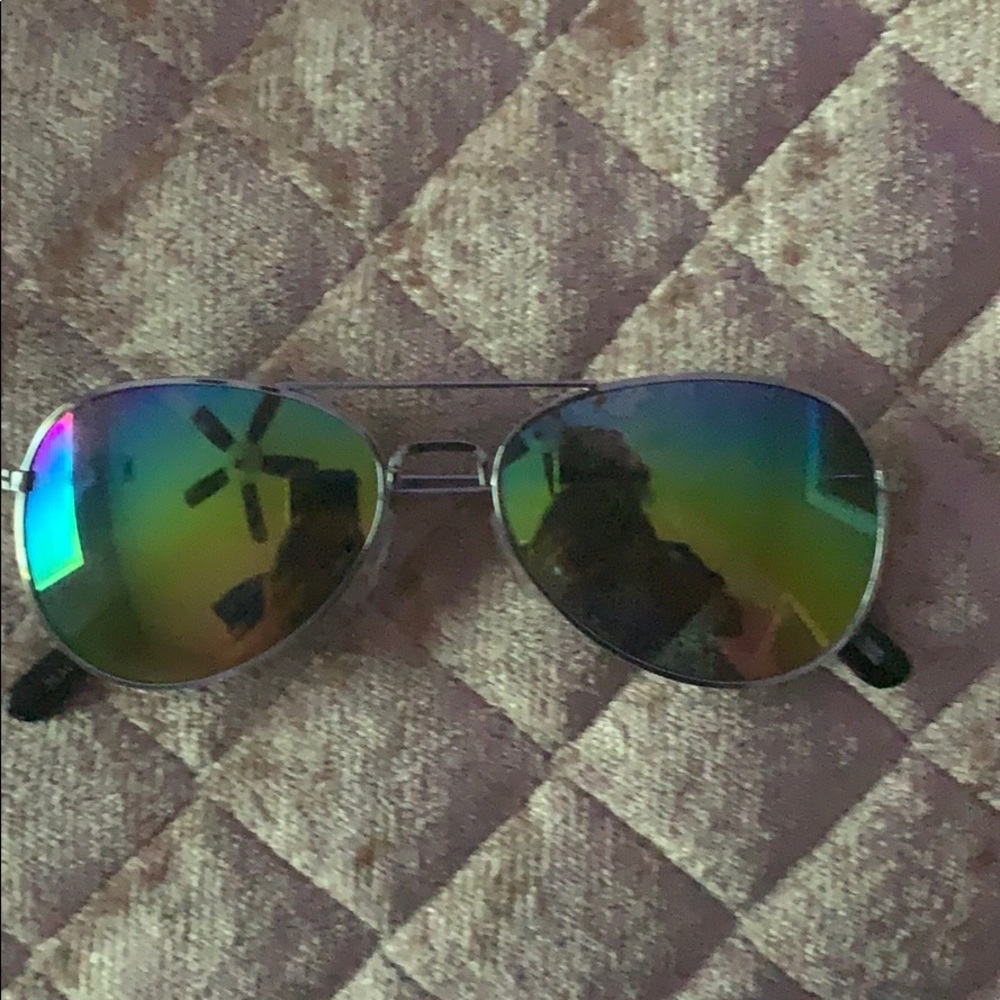 sunglasses